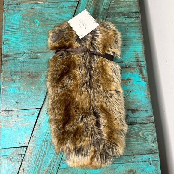 Pottery Barn Faux Fur Wine Bag Brown NWT Brand New - Picture 3 of 9